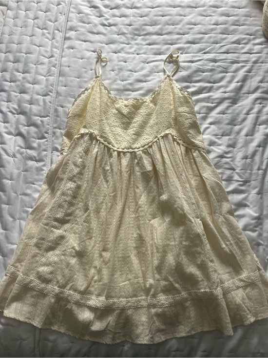 Kimchi Blue Dresses & Skirts - Kimchi Blue Cream Eyelet Mini Sundress